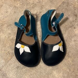 NEW Softstar Merry Jane Size 4 wide Minimalist Barefoot Handmade Maryjane